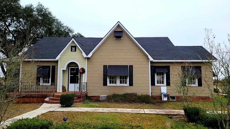dark grey shingle roof