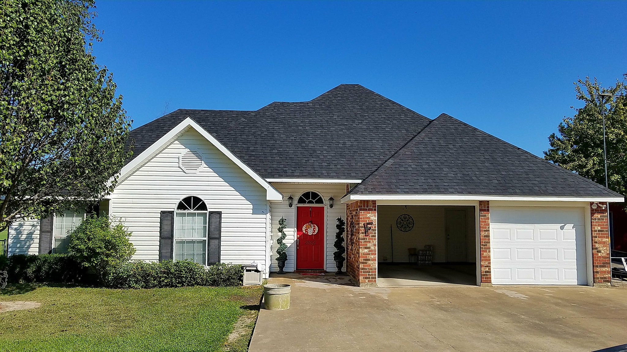 dark grey shingle roof